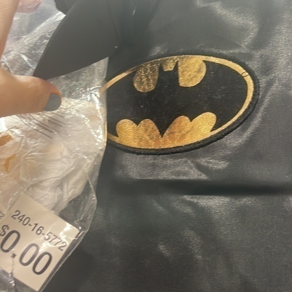 DC Batman costume - Picture 4 of 5